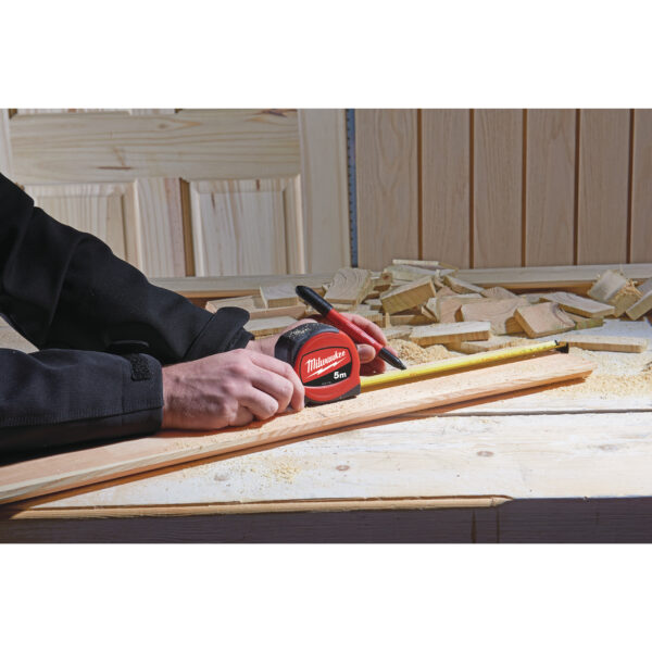 Milwaukee Slim-Bandmaß 8 m/25 mm nicht-magnetisch – Bild 6
