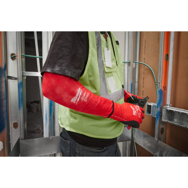 Milwaukee ARM-SCHNITTSCHUTZ KLASSE C, 40 CM ROT – Bild 6