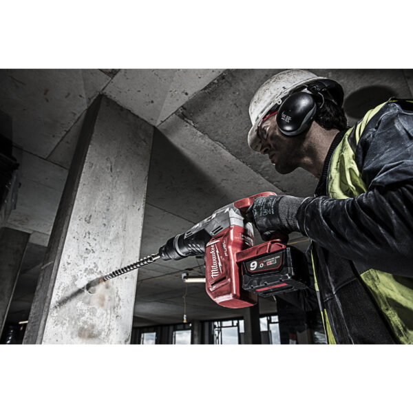 Milwaukee M18CHM-0C FUEL SDS Max Kombihammer – Bild 5