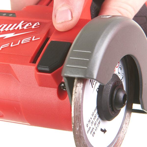 Milwaukee M12FCOT-422X AK.-WINKELSCHLEIFER – Bild 6