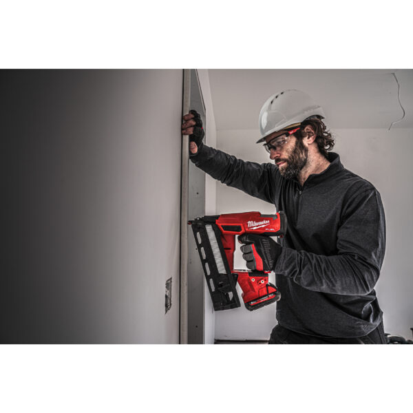 Milwaukee M18FN16GA-0X AKKU-NAGLER – Bild 7