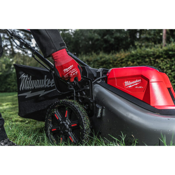 Milwaukee M18F2LM53-0 AKKU-RASENMAEHER – Bild 7