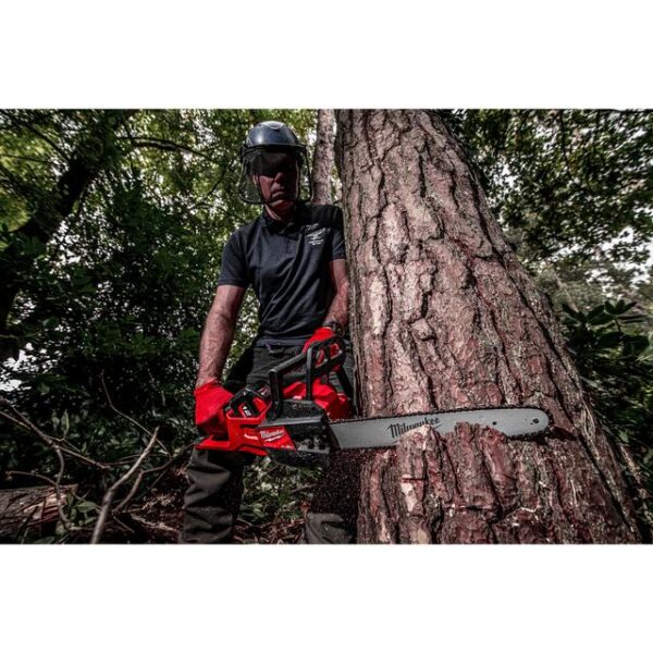 Milwaukee M18FCHS-122 Akku-Kettensäge – Bild 4