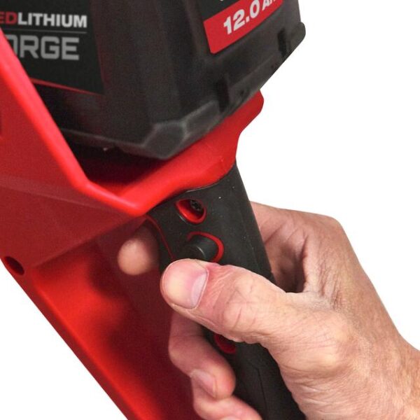 Milwaukee M18FCHS35-122 Akku-Kettensäge – Bild 5