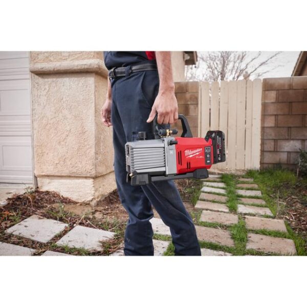 Milwaukee M18FVP5-801 Vakuumpumpe – Bild 4