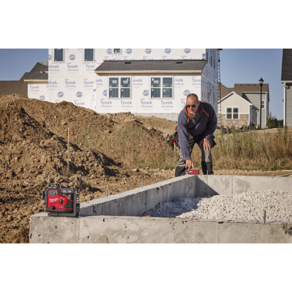 Milwaukee M12A3PLO-401C Akku-Laser – Bild 8
