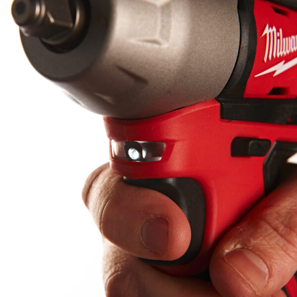 Milwaukee M12BIW38-0 AK.-SCHLAGSCHRAUBER – Bild 3