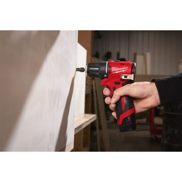 Milwaukee M12BLPDRC-202C BATT PERCUSSION DRILL – Bild 5