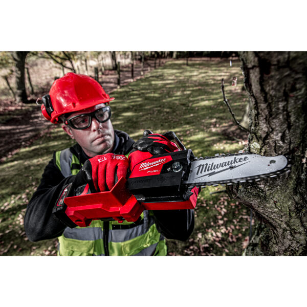 Milwaukee M12FHS-0 FUEL Akku-Astsäge – Bild 4