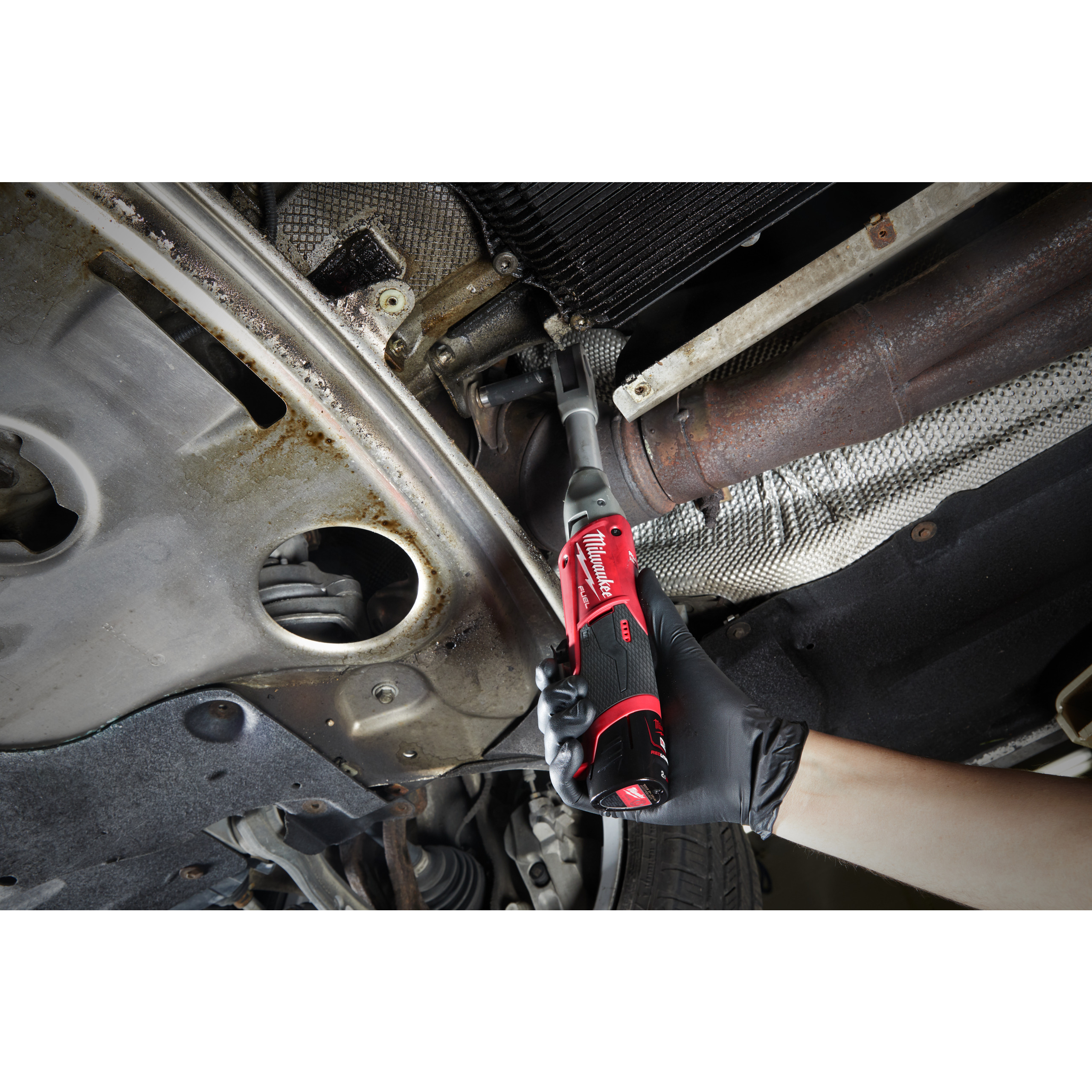 Milwaukee M12FIR38LR-0 AKKU-RATSCHENSCHRAUBER – Bild 2