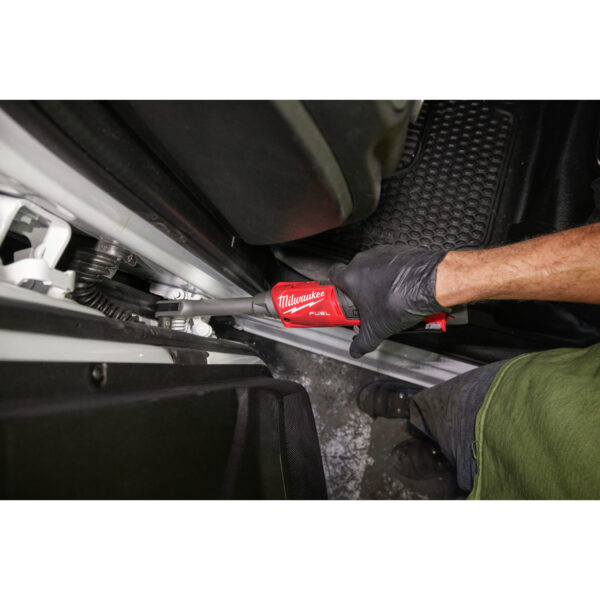 Milwaukee M12FPTR-202X Akku-Durchgangsratsche – Bild 3