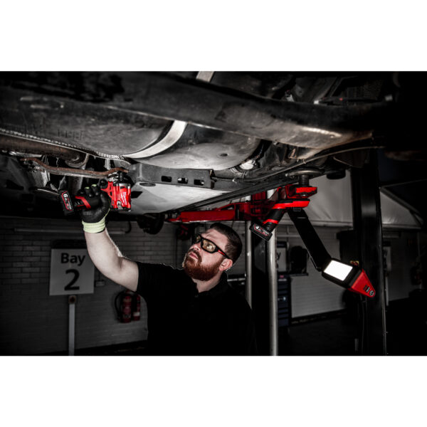 Milwaukee M12UCL-0 AKKU-UNTERBODENLAMPE – Bild 5