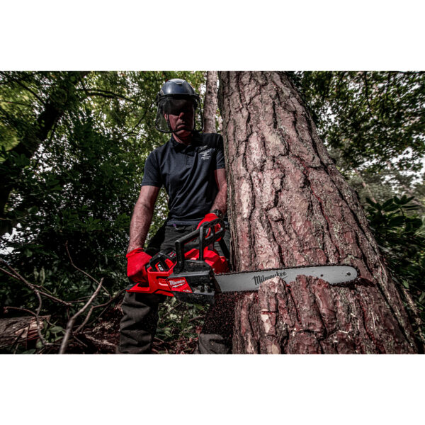 Milwaukee M18FCHS-122 Akku-Kettensäge – Bild 5