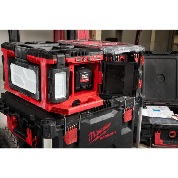 Milwaukee M18POALC-0 Akku-Packout-Leuchte – Bild 8