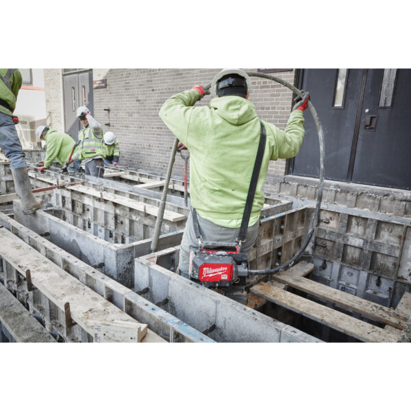 Milwaukee MXF CV BC-0 MX FUEL Betonverdichter – Bild 4